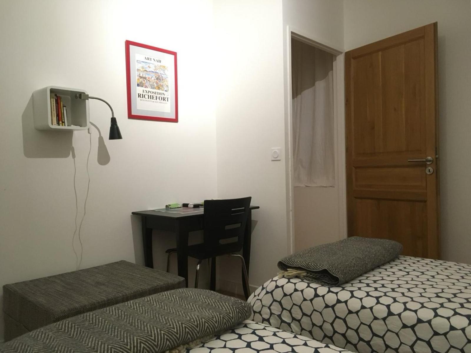 Aux 4 Fontaines Apartment Narbonne Exterior foto